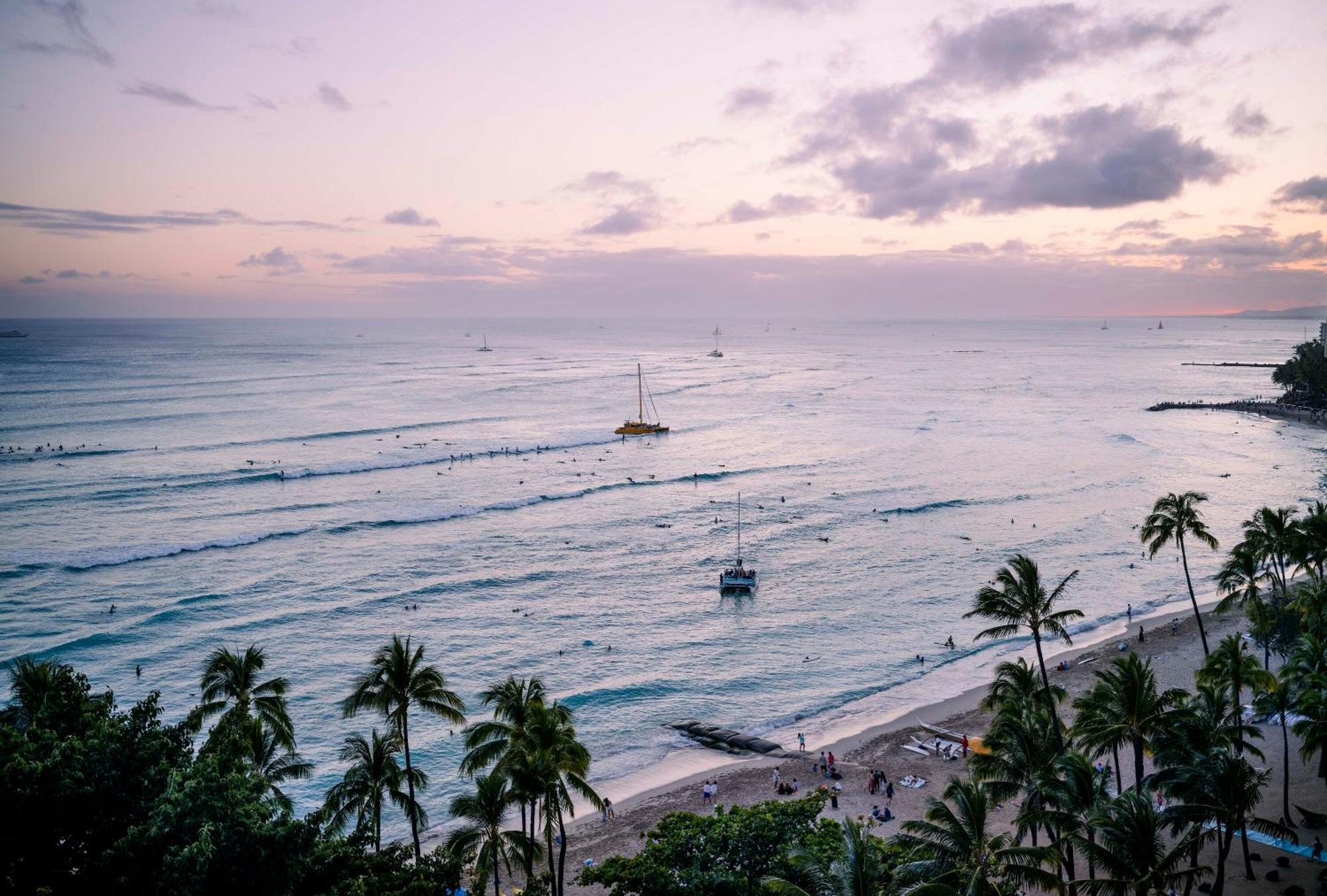 Espacio The Jewel Of Waikiki هونولولو المظهر الخارجي الصورة